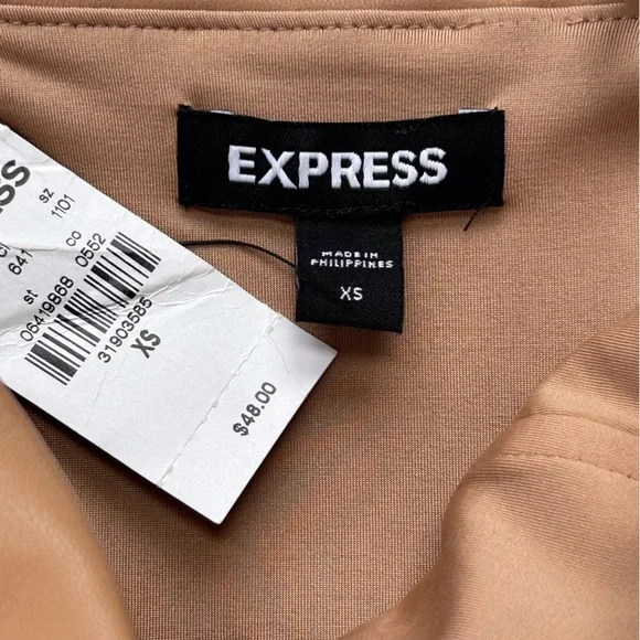 Faux Leather Halter Corset Bustier Crop Top NWT Size XS - Picture 3 of 9